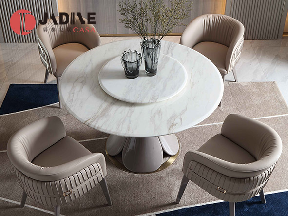 ����鿴��ϸ...